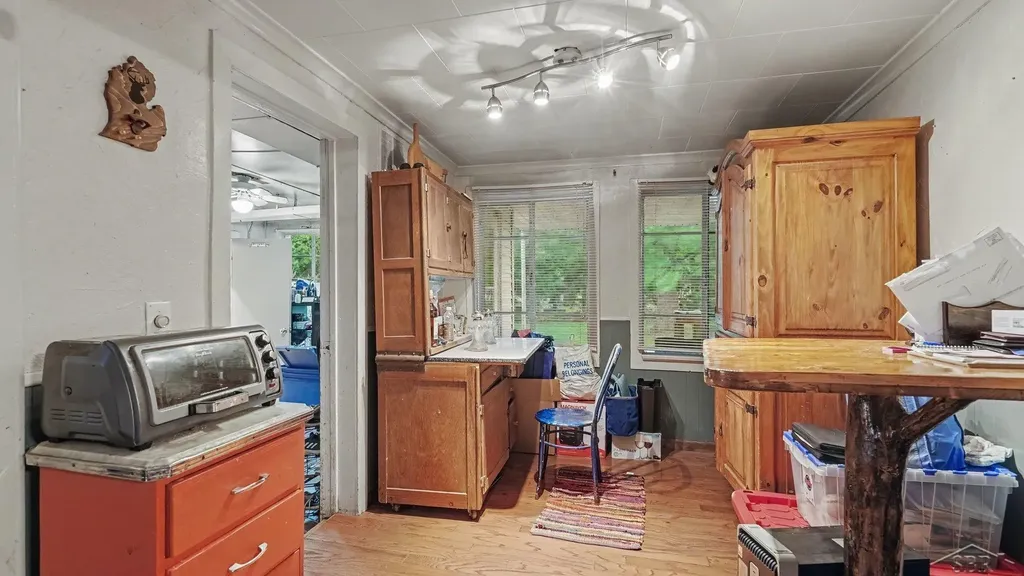 4810 Brockway Road Saginaw Charter Township MI 48638