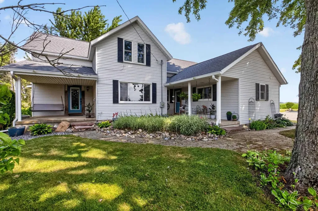 1210 N Steel Road Richland Township MI 48637