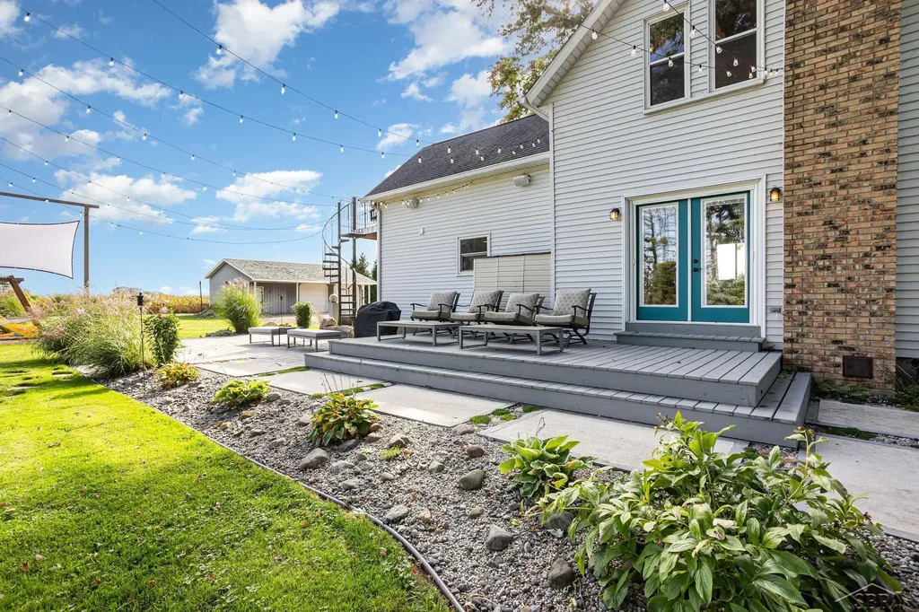 1210 N Steel Road Richland Township MI 48637