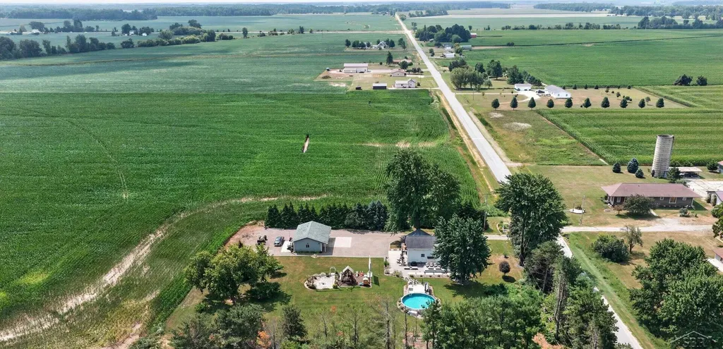 1210 N Steel Road Richland Township MI 48637