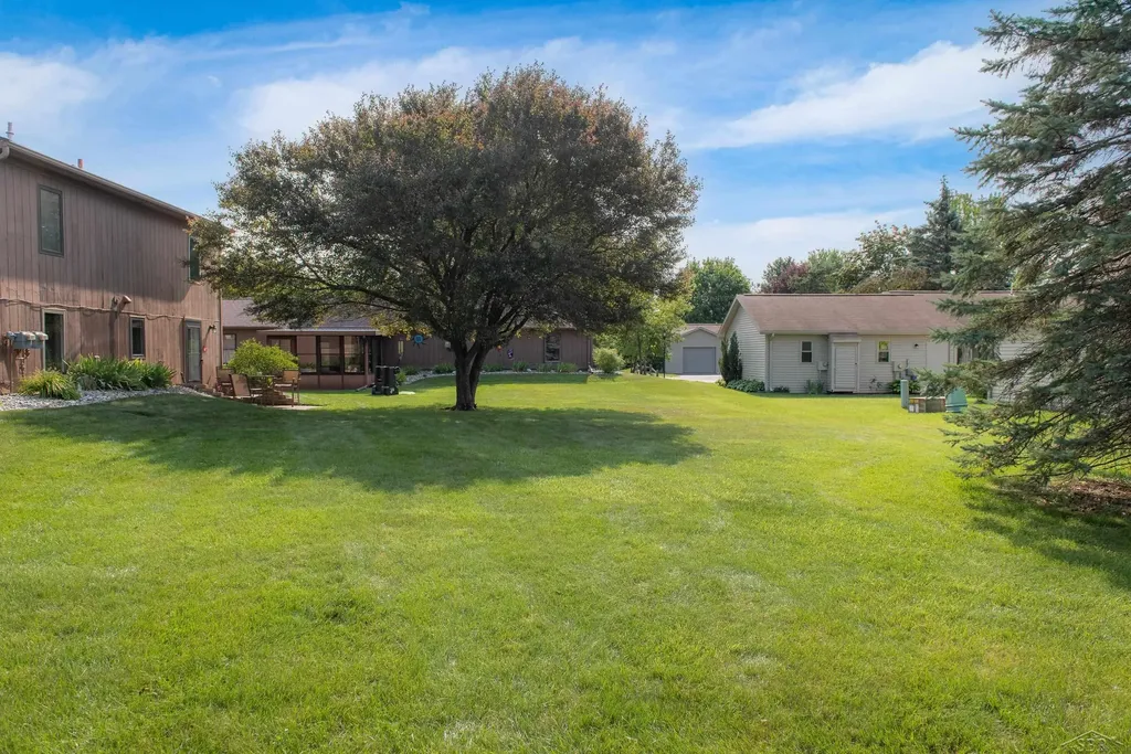 118 Darley Avenue Auburn City MI 48611
