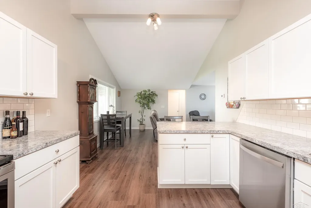 118 Darley Avenue Auburn City MI 48611