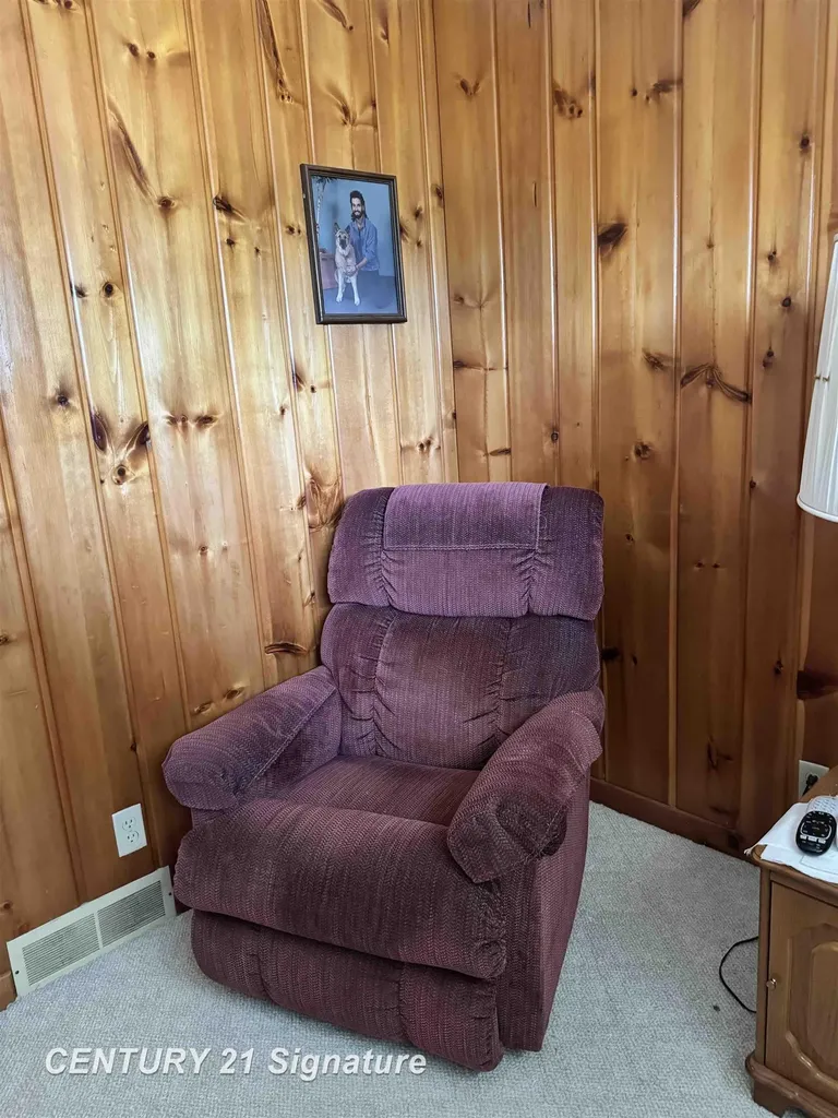 2705 Luella Avenue Saginaw Charter Township MI 48603