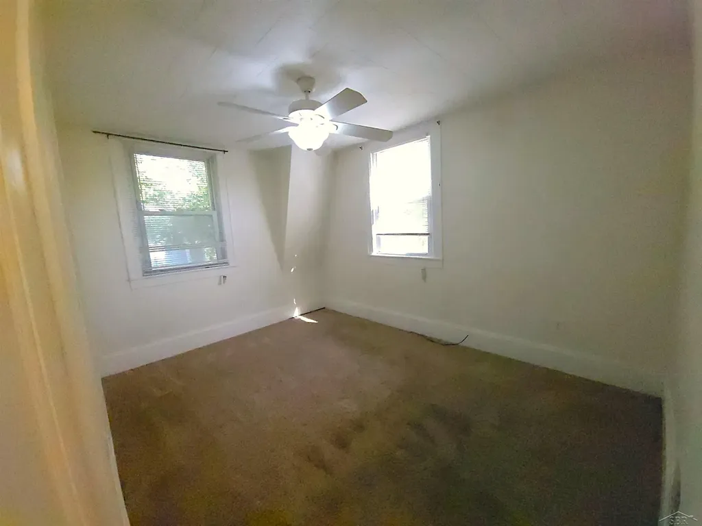 1812 Cadillac Street Flint City MI 48504