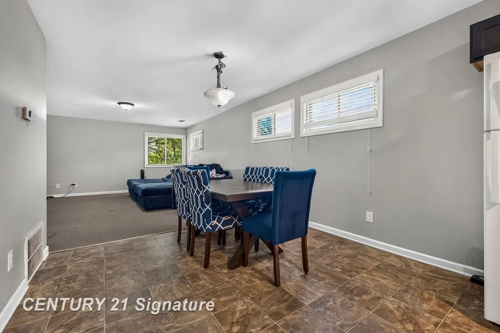 2219 Marshall Court Saginaw City MI 48602