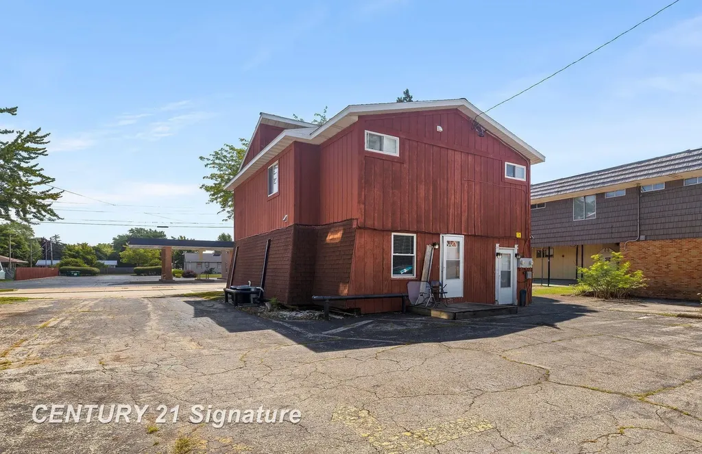 2219 Marshall Court Saginaw City MI 48602