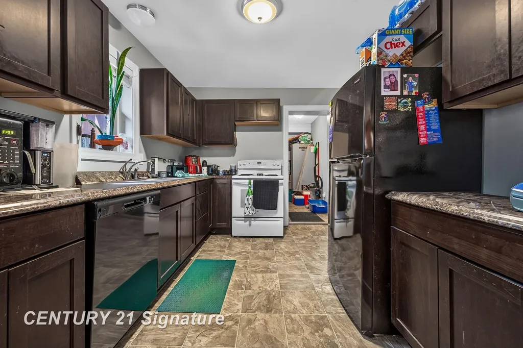 2219 Marshall Court Saginaw City MI 48602