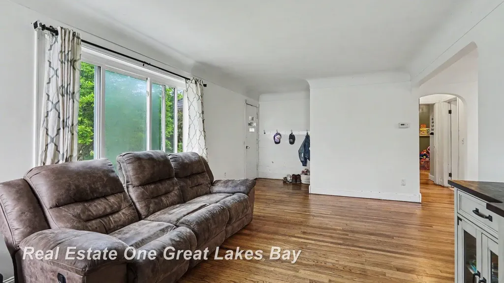 5250 N Center Road Kochville Township MI 48604