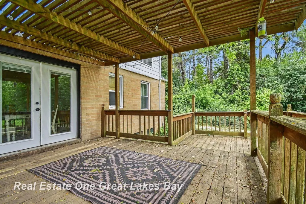 5250 N Center Road Kochville Township MI 48604