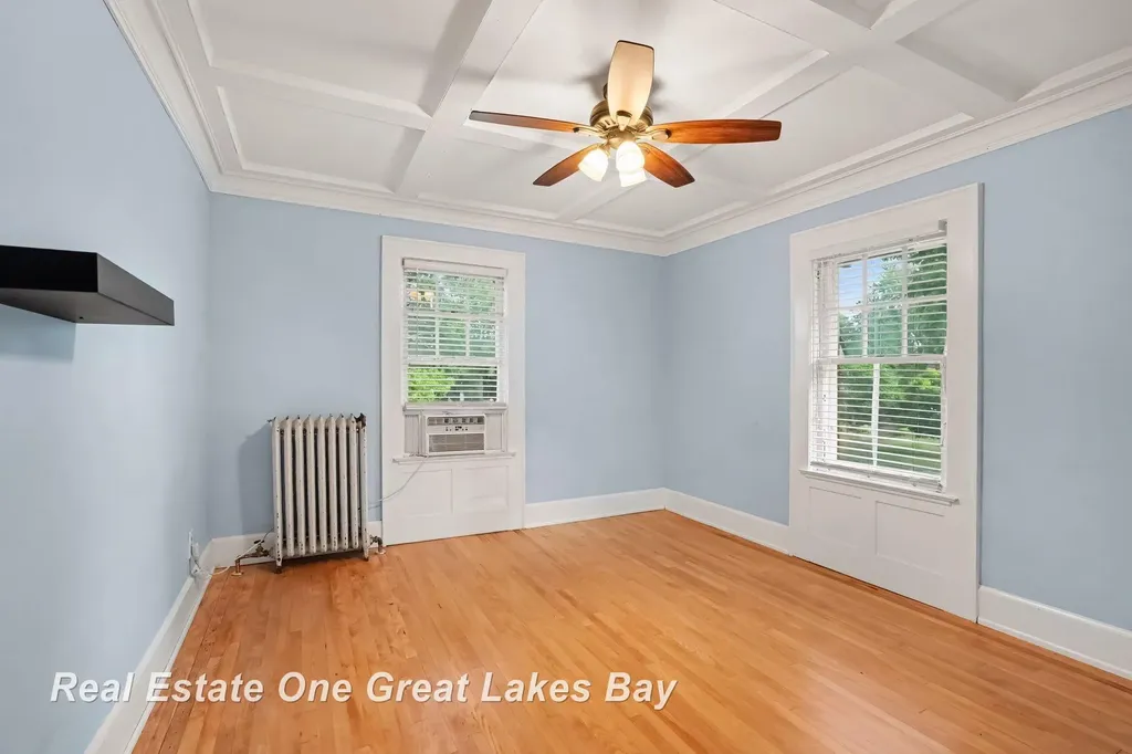 603 Park Avenue Bay City City MI 48708