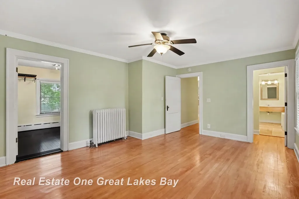 603 Park Avenue Bay City City MI 48708