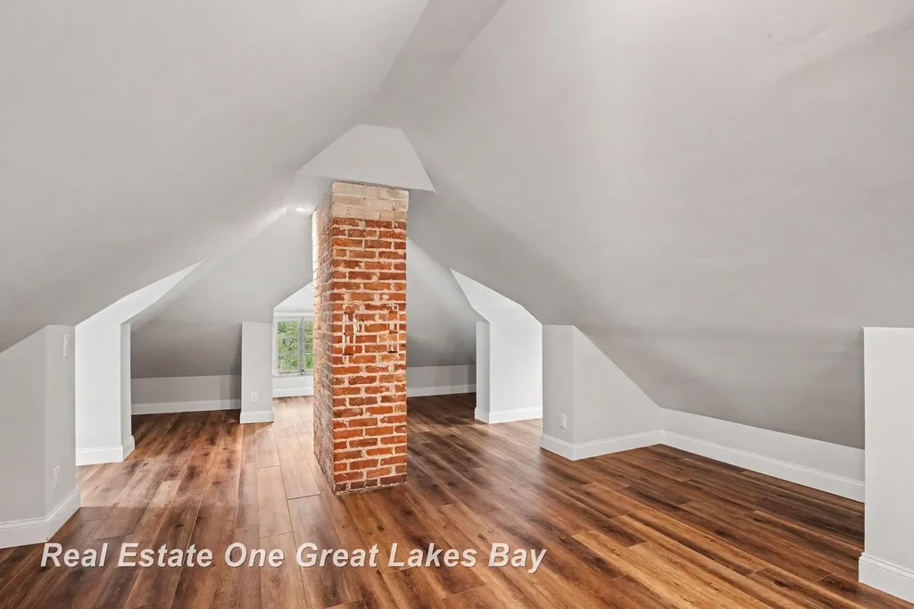 603 Park Avenue Bay City City MI 48708