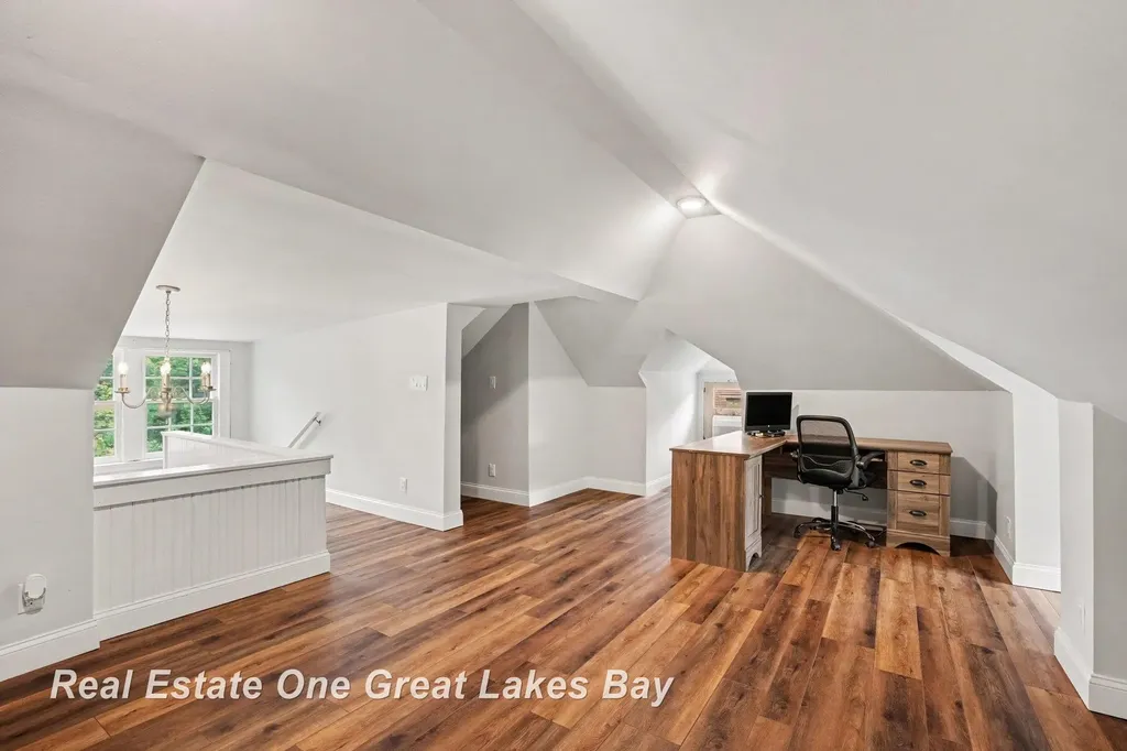 603 Park Avenue Bay City City MI 48708