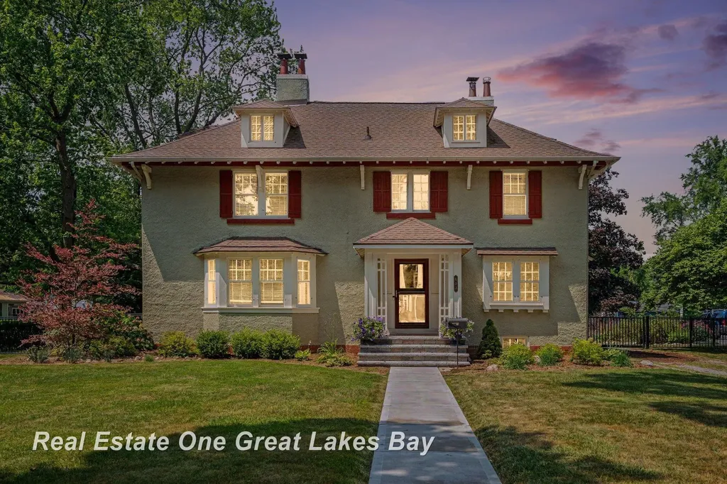 603 Park Avenue Bay City City MI 48708
