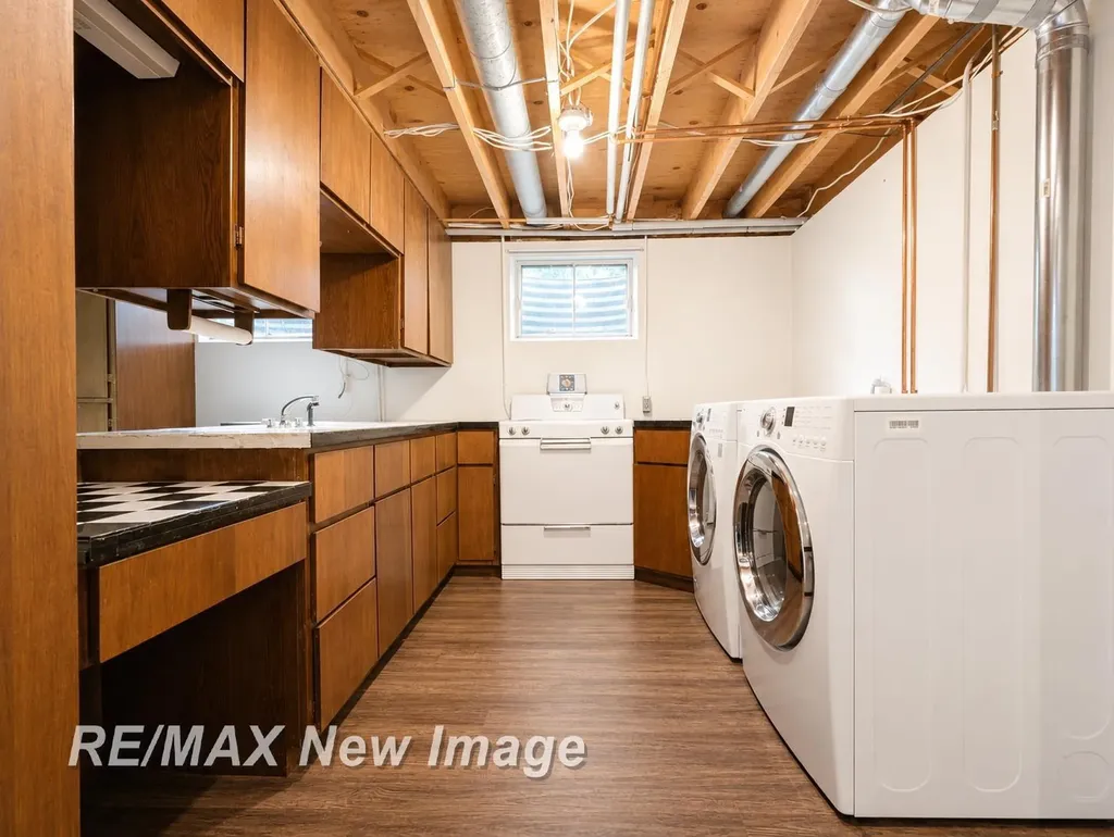 2 Mary Lane Court Frankenmuth City MI 48734