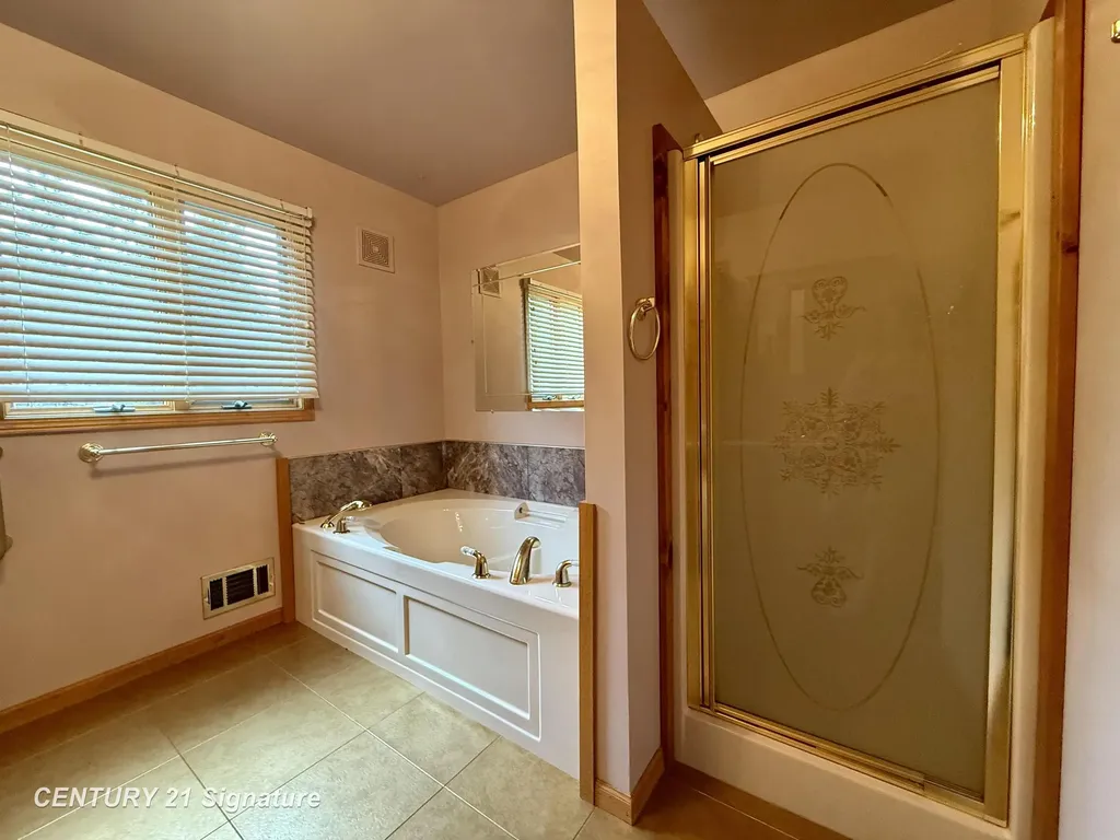 1500 Hemmeter Road Saginaw Charter Township MI 48638