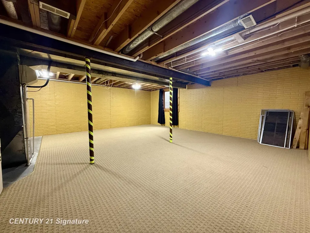 1500 Hemmeter Road Saginaw Charter Township MI 48638