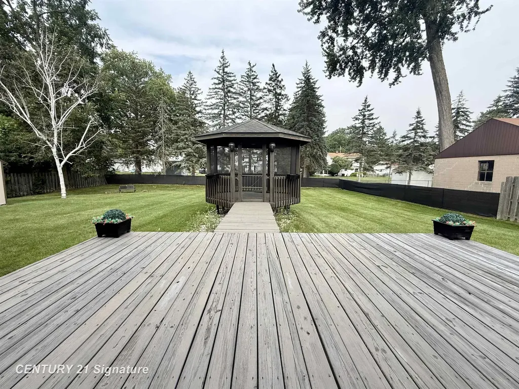 1500 Hemmeter Road Saginaw Charter Township MI 48638