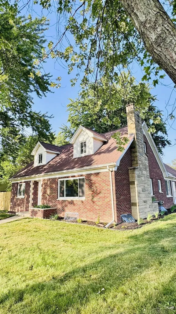 352 S 29th Street Buena Vista Charter Township MI 48601