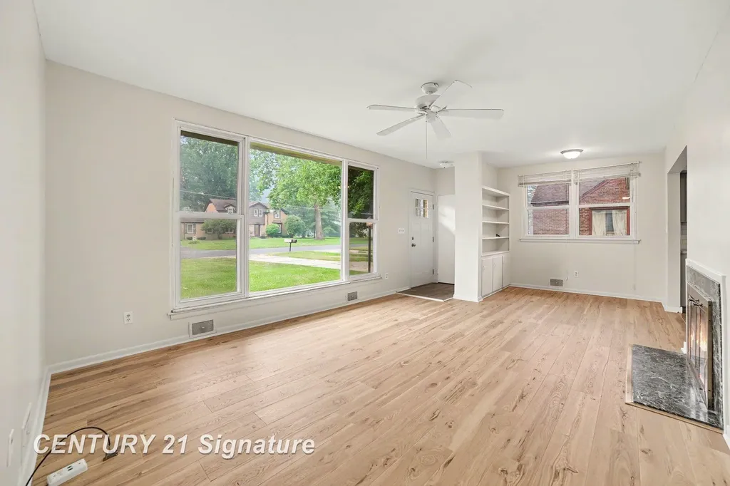 4640 Wall Street Saginaw Charter Township MI 48638