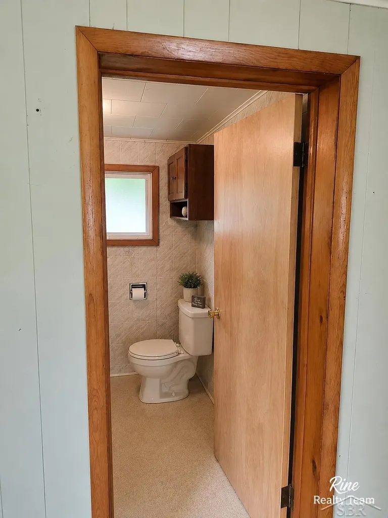 56685 Rockland Street Houghton City MI 49913