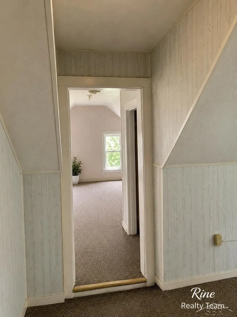 56685 Rockland Street Houghton City MI 49913