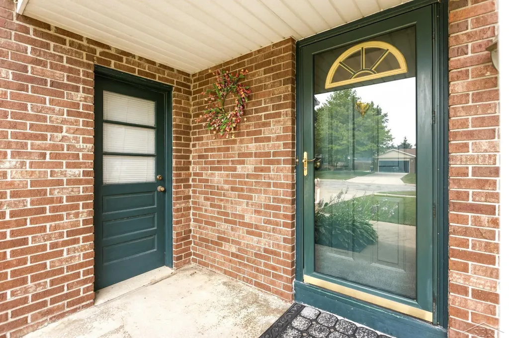 5873 Thistle Drive Saginaw Charter Township MI 48638