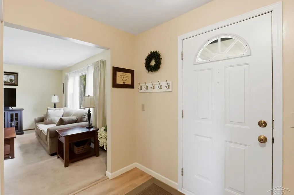 5873 Thistle Drive Saginaw Charter Township MI 48638