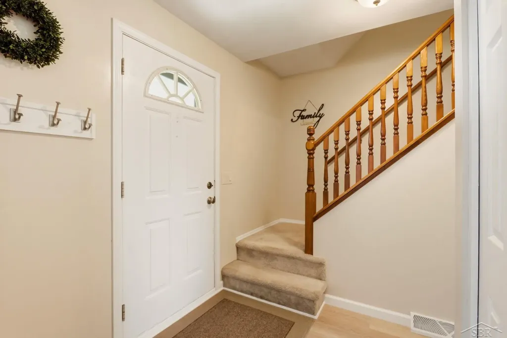 5873 Thistle Drive Saginaw Charter Township MI 48638