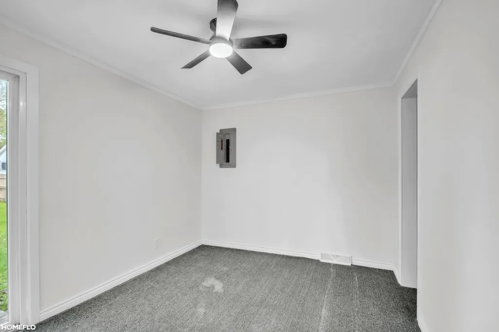517 Rhodes Street Pinconning City MI 48650
