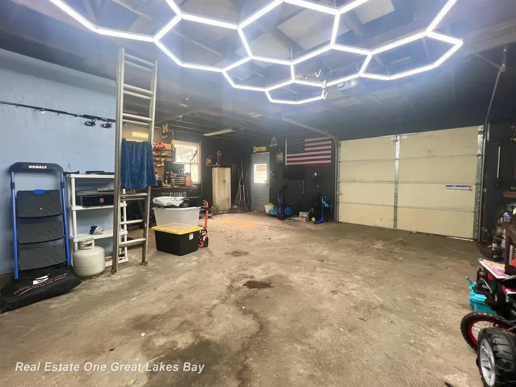 1135 W Moore Road Spaulding Township MI 48601