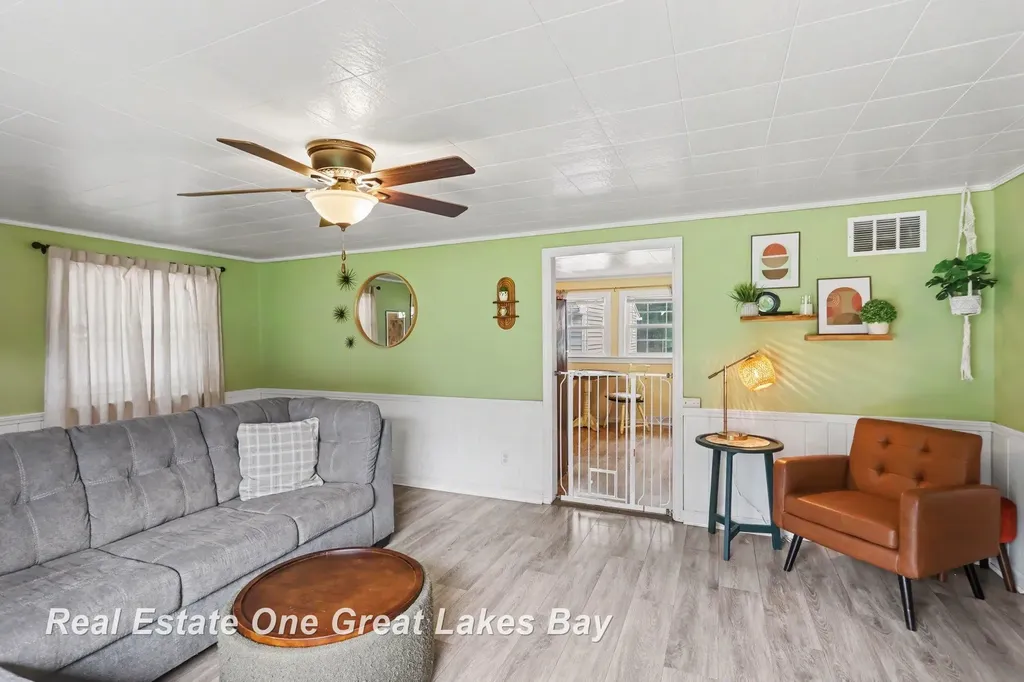 1135 W Moore Road Spaulding Township MI 48601