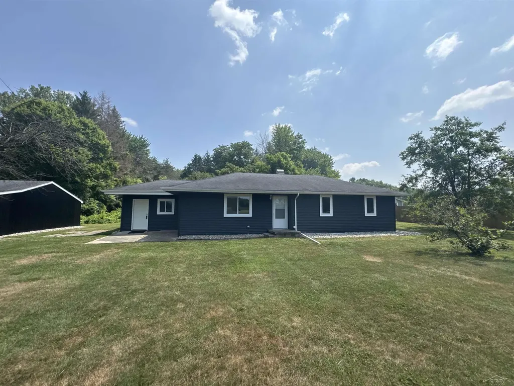 5535 Fort Road Bridgeport Charter Township MI 48601