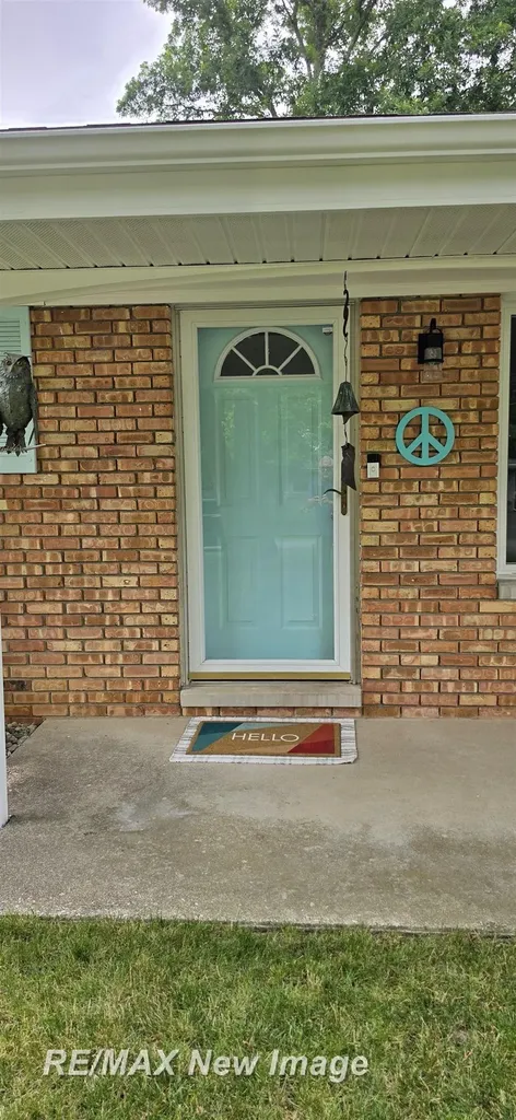 1050 Curwood Road Thomas Township MI 48609