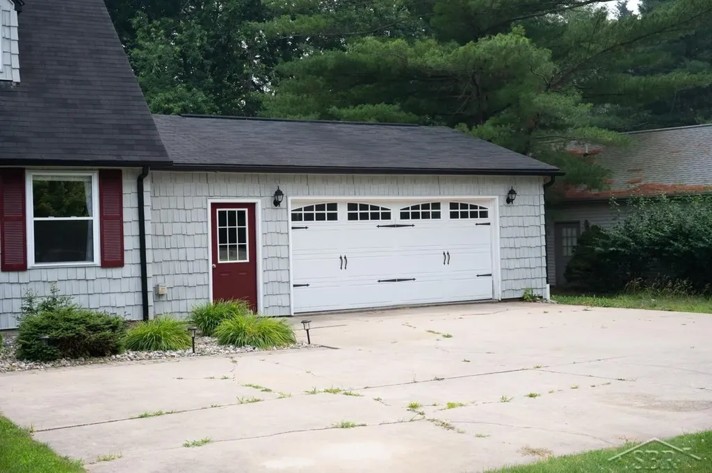 5590 Linksview Way Butman Township MI 48624