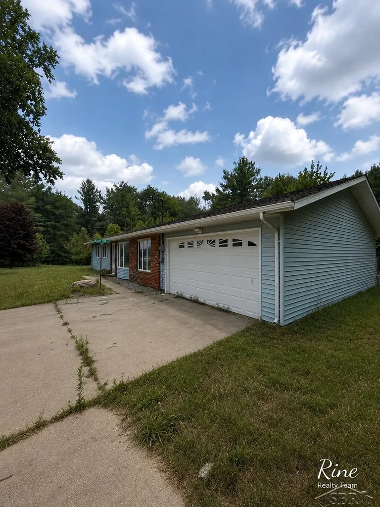5910 E Baseline Road Union Charter Township MI 48858