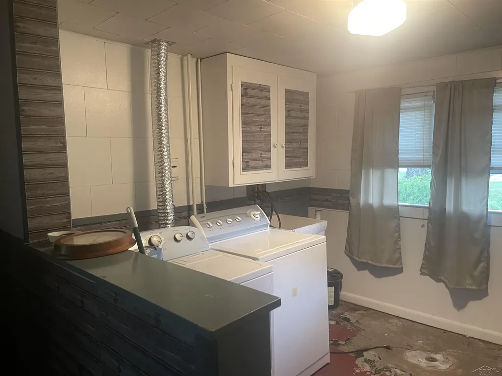 4078 Ann St Street Saginaw Charter Township MI 48603