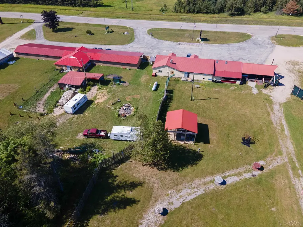 W16431 Us Highway 2 Highway Newton Township MI 49838