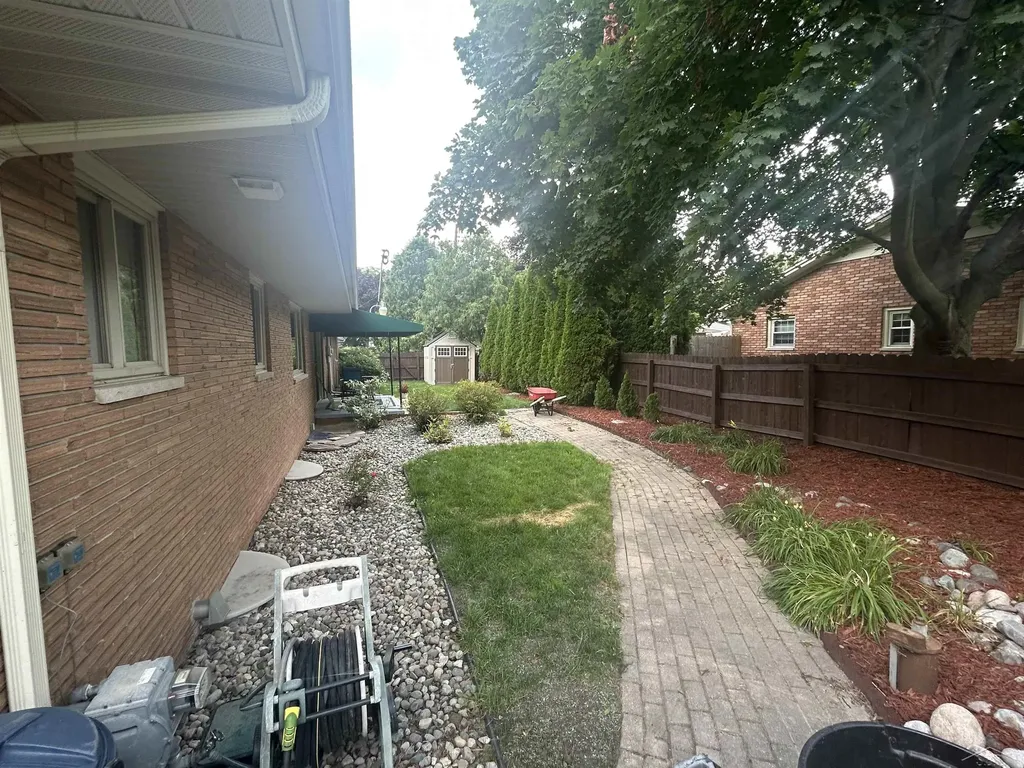 740 Wilson Avenue Saginaw Charter Township MI 48638