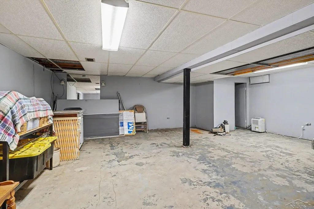 2460 Starlite Drive Saginaw Charter Township MI 48603