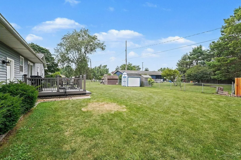2460 Starlite Drive Saginaw Charter Township MI 48603