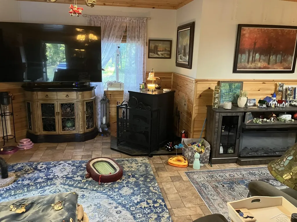 8278 Chain Lake Road Plainfield Township MI 48761