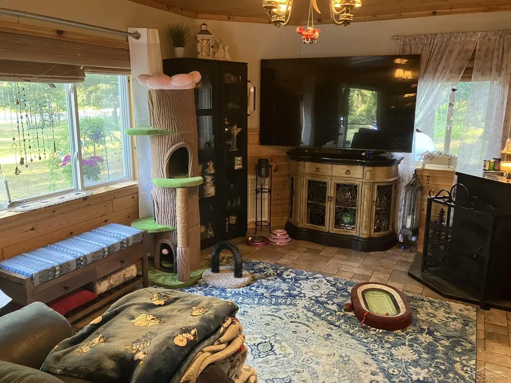 8278 Chain Lake Road Plainfield Township MI 48761
