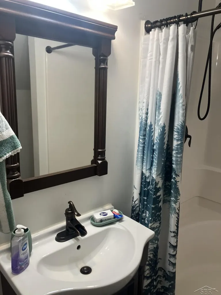 8278 Chain Lake Road Plainfield Township MI 48761