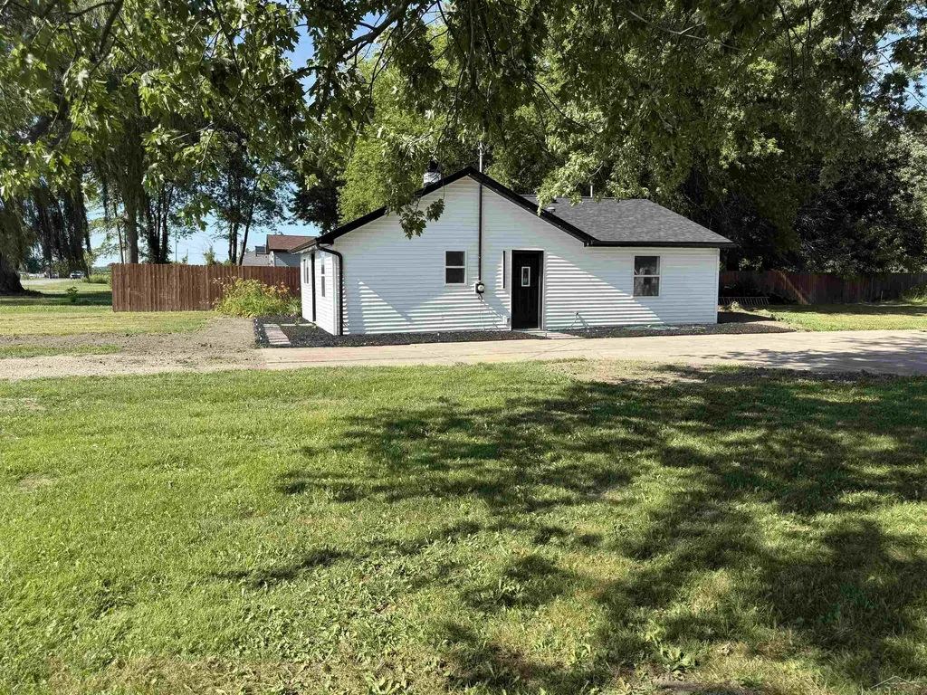 9095 East Road Albee Township MI 48417