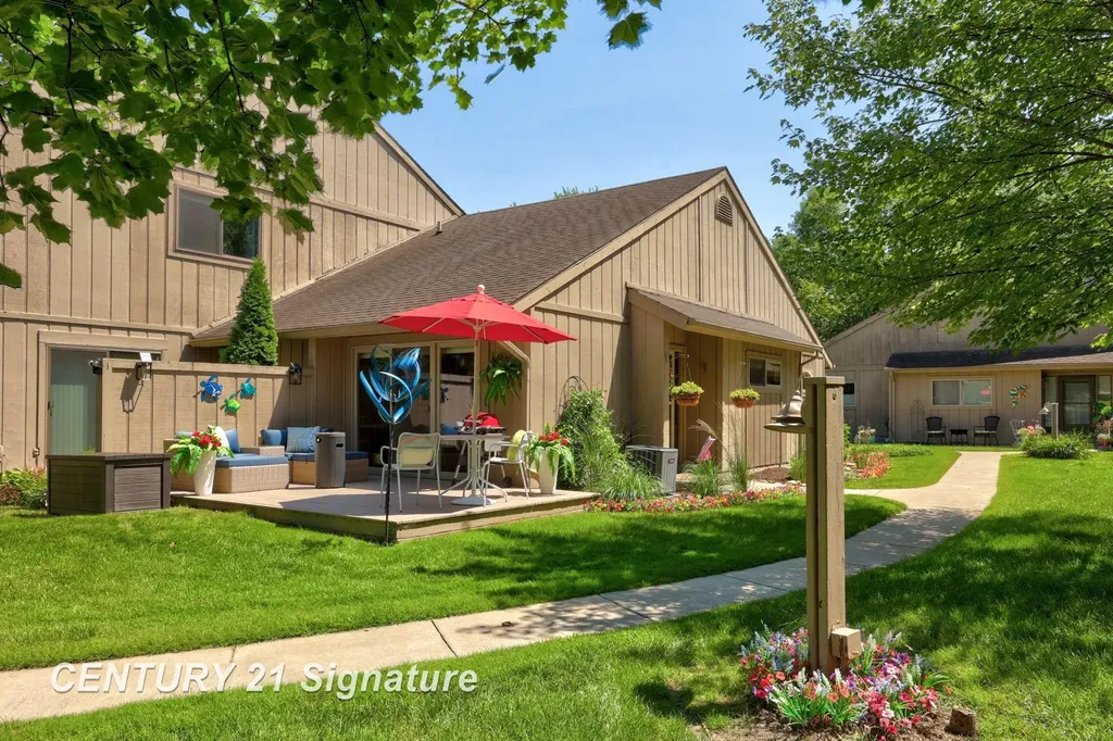2353 Bay Woods Court Frankenlust Township MI 48706