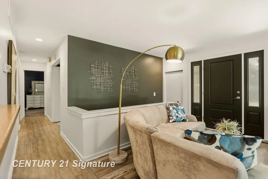 2353 Bay Woods Court Frankenlust Township MI 48706