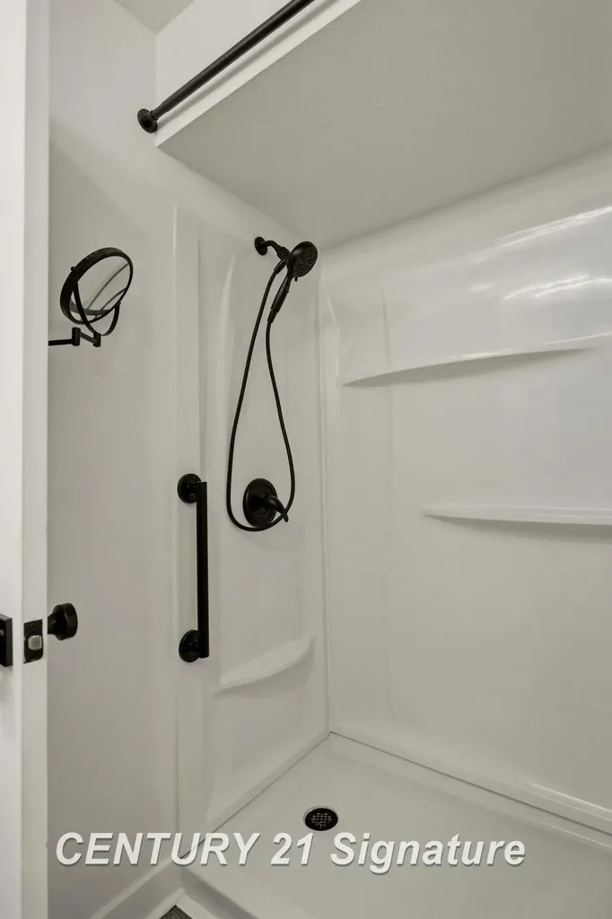 2353 Bay Woods Court Frankenlust Township MI 48706