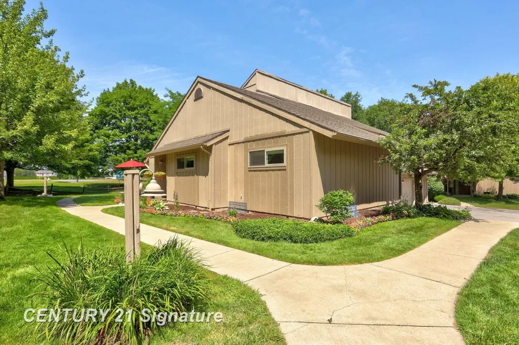 2353 Bay Woods Court Frankenlust Township MI 48706
