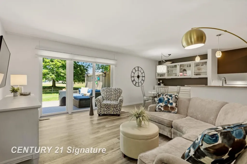 2353 Bay Woods Court Frankenlust Township MI 48706